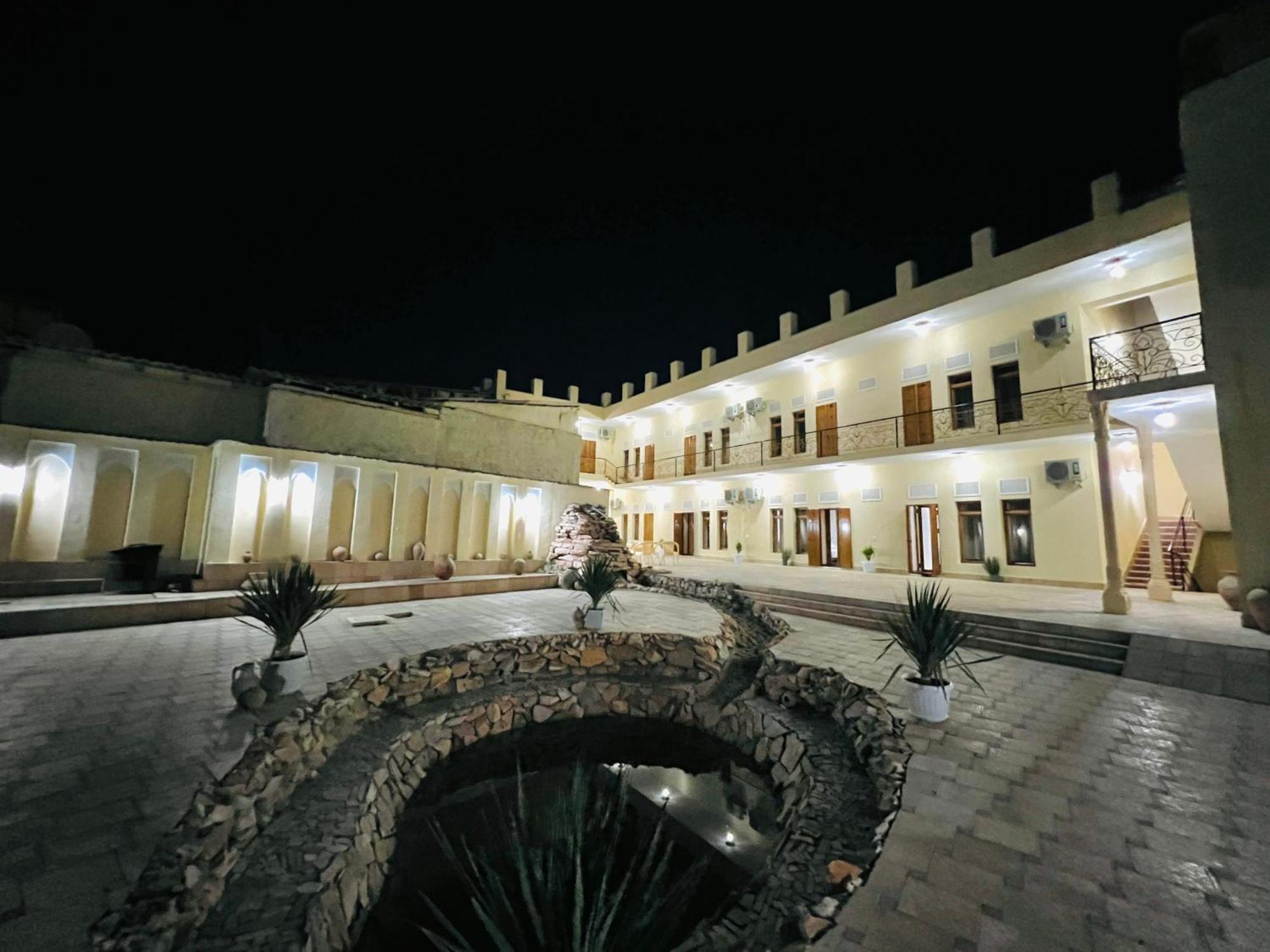 Lola Boutique Hotel Buxoro Ngoại thất bức ảnh